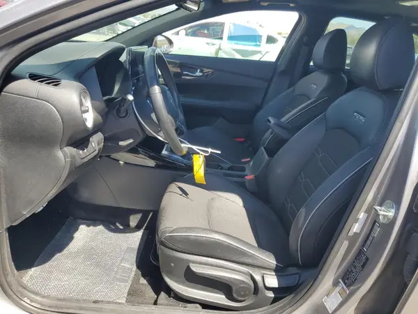 2024 KIA FORTE auction photo 7