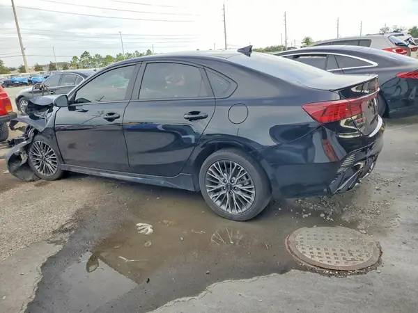 3KPF54ADXRE775317 2024 KIA FORTE - Image 2