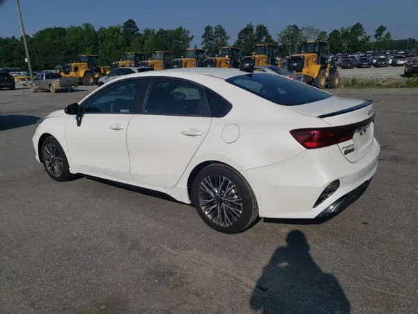 3KPF54ADXRE775981 2024 KIA FORTE - Image 2