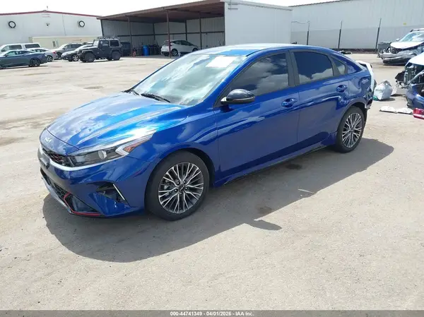 3KPF54ADXRE781389 2024 KIA FORTE - Image 2