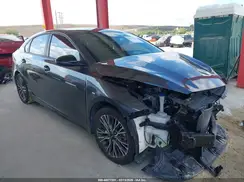 3KPF54ADXRE785586 2024 KIA FORTE