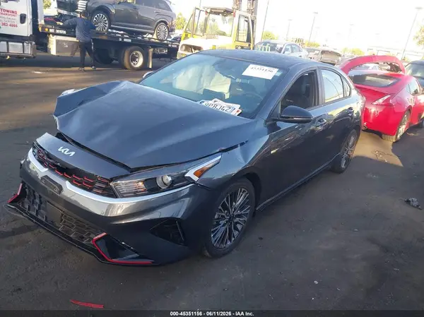 3KPF54ADXRE790934 2024 KIA FORTE - Image 2