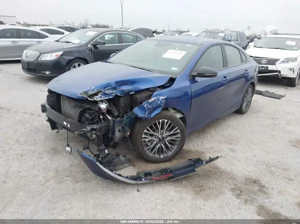 3KPF54ADXRE791534 2024 KIA FORTE - Image 2