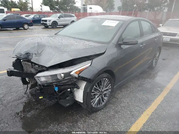 3KPF54ADXRE791811 2024 KIA FORTE - Image 2