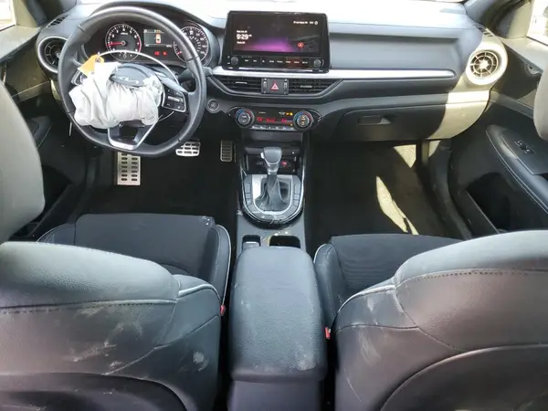 3KPF54ADXRE792795 2024 KIA FORTE - Image 8