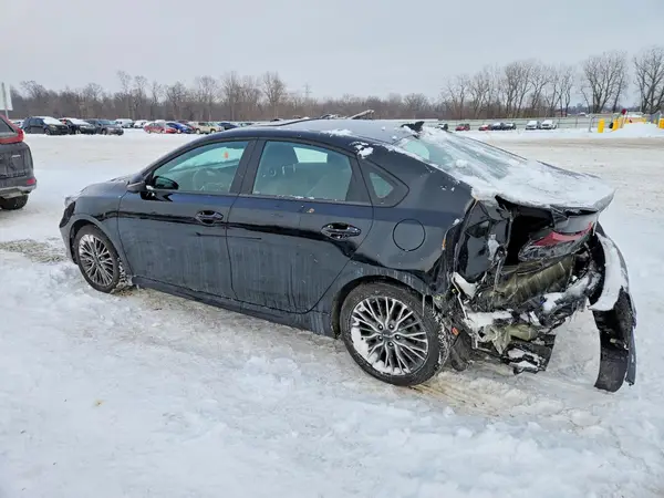 3KPF54ADXRE794997 2024 KIA FORTE - Image 2