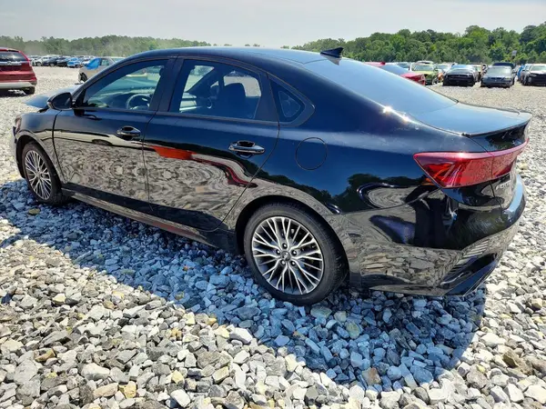 3KPF54ADXRE803536 2024 KIA FORTE - Image 2