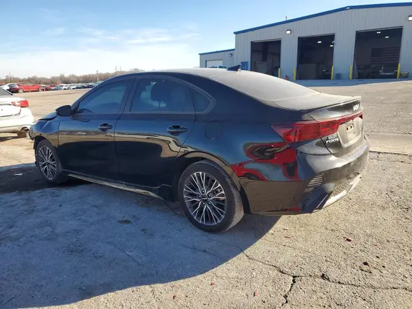 3KPF54ADXRE808493 2024 KIA FORTE - Image 2