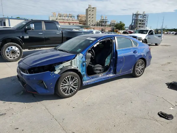 3KPF54ADXRE810468 2024 KIA FORTE - Image 1