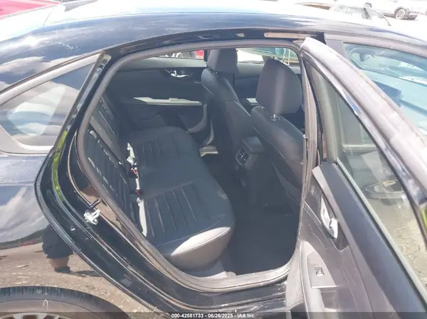 3KPF54ADXRE820465 2024 KIA FORTE - Image 8