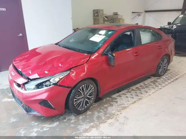 3KPF54ADXRE823429 2024 KIA FORTE - Image 2