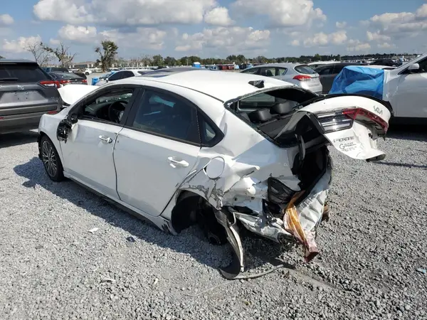 3KPF54ADXRE824192 2024 KIA FORTE - Image 2