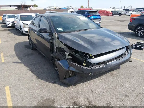 3KPF54ADXRE838500 2024 KIA FORTE - Image 1