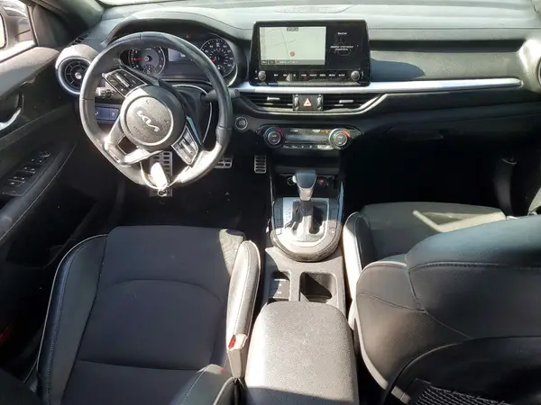 3KPF54ADXRE840330 2024 KIA FORTE - Image 8
