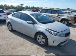 3KPFK4A70HE018170 2017 KIA FORTE