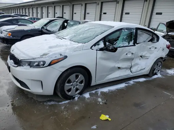 3KPFK4A70HE034935 2017 KIA FORTE - Image 1