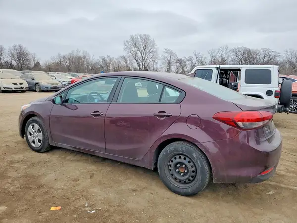 3KPFK4A70HE035079 2017 KIA FORTE - Image 2