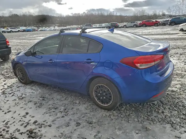 3KPFK4A70HE038967 2017 KIA FORTE - Image 2