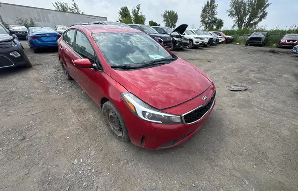 3KPFK4A70HE039407 2017 KIA FORTE - Image 1