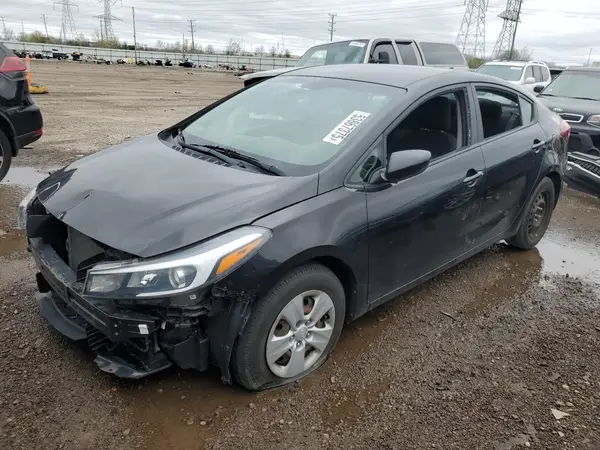 3KPFK4A70HE039777 2017 KIA FORTE - Image 1
