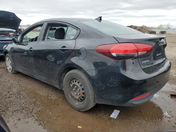 3KPFK4A70HE039777 2017 KIA FORTE - Image 2