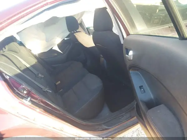 3KPFK4A70HE042534 2017 KIA FORTE - Image 8