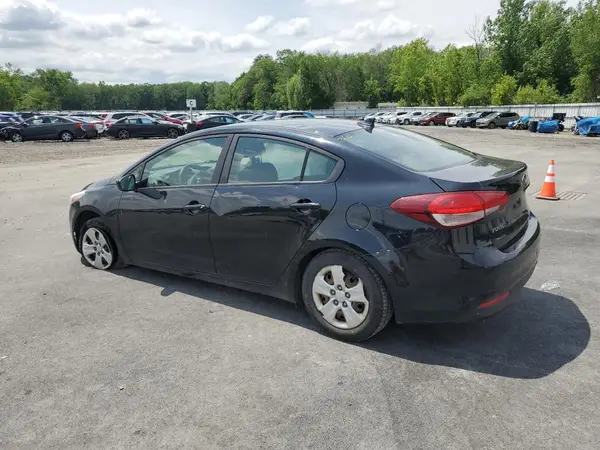 3KPFK4A70HE043571 2017 KIA FORTE - Image 2