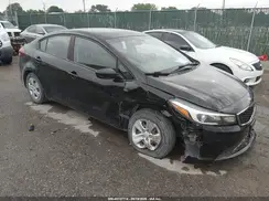 3KPFK4A70HE058913 2017 KIA FORTE