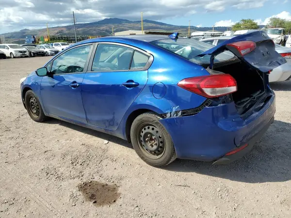 3KPFK4A70HE064064 2017 KIA FORTE - Image 2