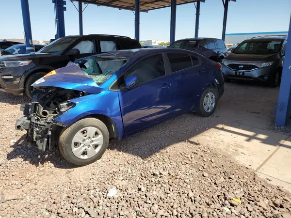 3KPFK4A70HE065926 2017 KIA FORTE - Image 1