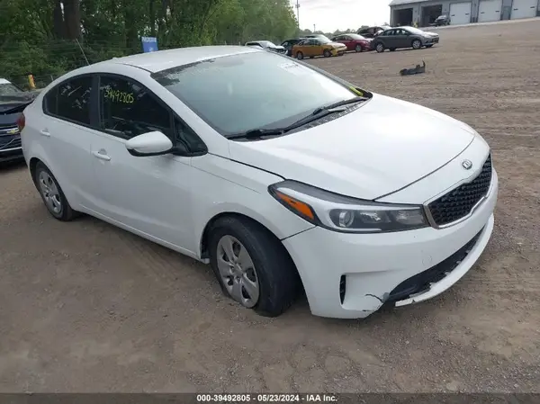 3KPFK4A70HE070317 2017 KIA FORTE - Image 1
