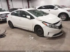 3KPFK4A70HE075159 2017 KIA FORTE