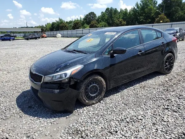3KPFK4A70HE077493 2017 KIA FORTE - Image 1