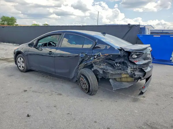 3KPFK4A70HE083116 2017 KIA FORTE - Image 2
