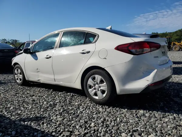 3KPFK4A70HE083214 2017 KIA FORTE - Image 2