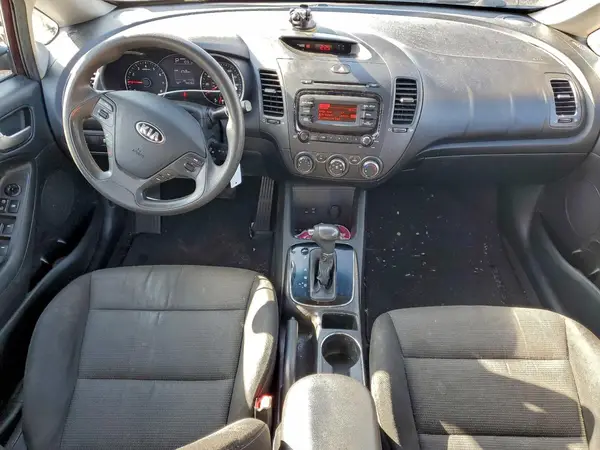 3KPFK4A70HE087313 2017 KIA FORTE - Image 8
