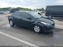 3KPFK4A70HE099395 2017 KIA FORTE