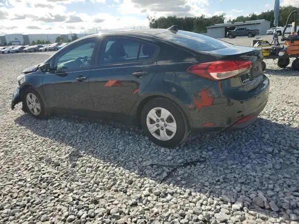 3KPFK4A70HE101128 2017 KIA FORTE - Image 2