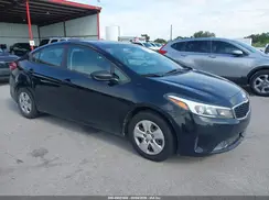3KPFK4A70HE104465 2017 KIA FORTE