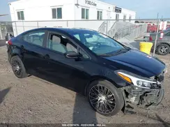 3KPFK4A70HE106703 2017 KIA FORTE