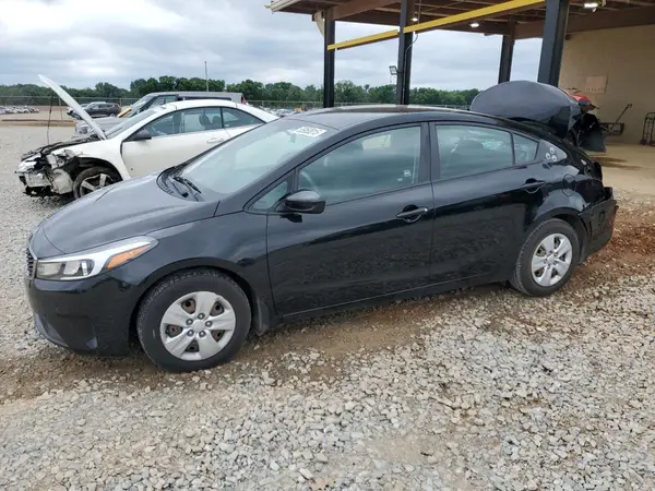 3KPFK4A70HE109472 2017 KIA FORTE - Image 1