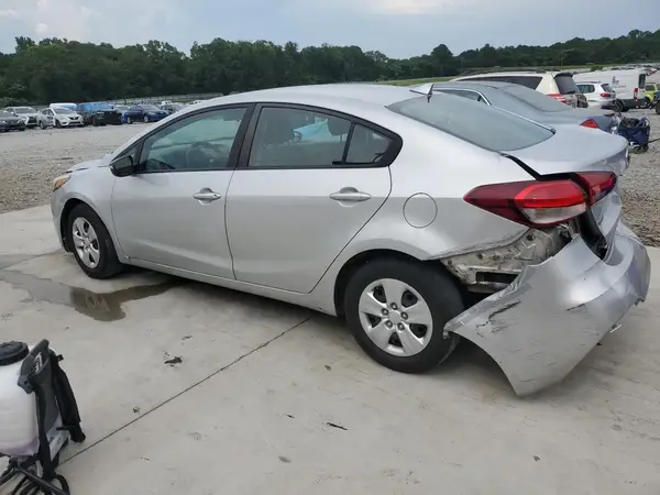 3KPFK4A70HE112680 2017 KIA FORTE - Image 2
