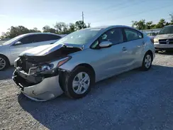 3KPFK4A70HE114106 2017 KIA FORTE