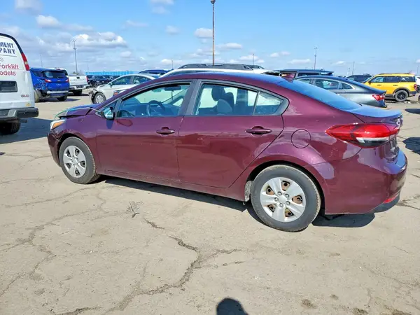 3KPFK4A70HE120049 2017 KIA FORTE - Image 2