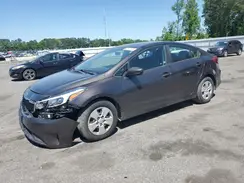 3KPFK4A70HE122285 2017 KIA FORTE