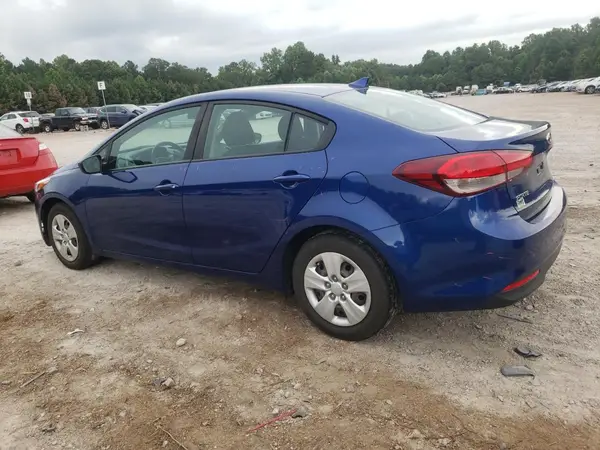 3KPFK4A70HE139409 2017 KIA FORTE - Image 2