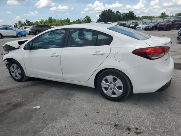3KPFK4A70HE140933 2017 KIA FORTE - Image 2