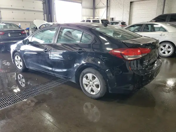 3KPFK4A70HE146974 2017 KIA FORTE - Image 2