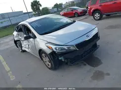 3KPFK4A70HE152788 2017 KIA FORTE