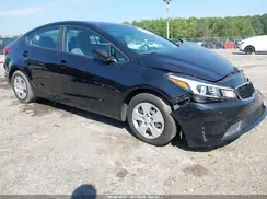 3KPFK4A70JE169323 2018 KIA FORTE